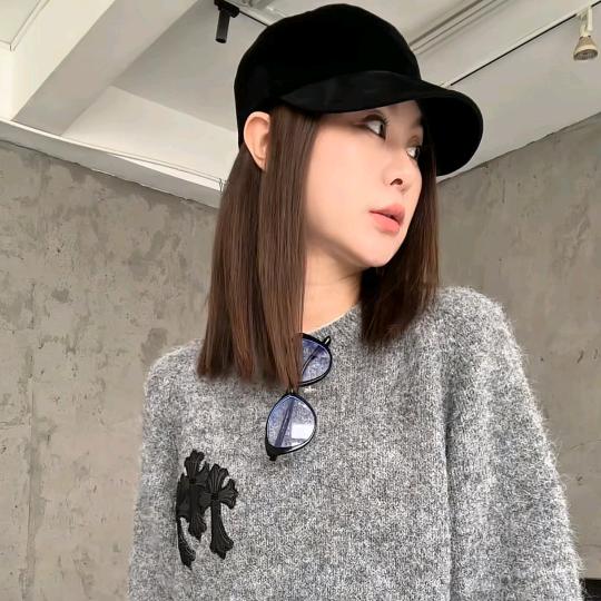 林肉肉-潮牌穿搭