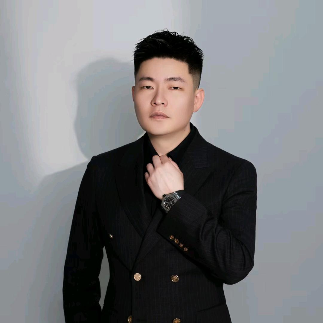 伊斯美妮布林卡头皮植研社➍号