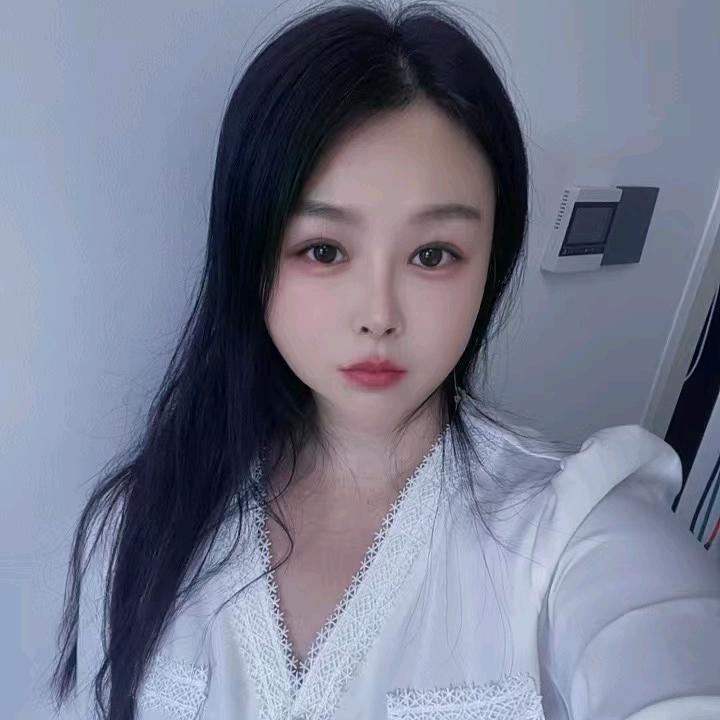 霞霞妹儿