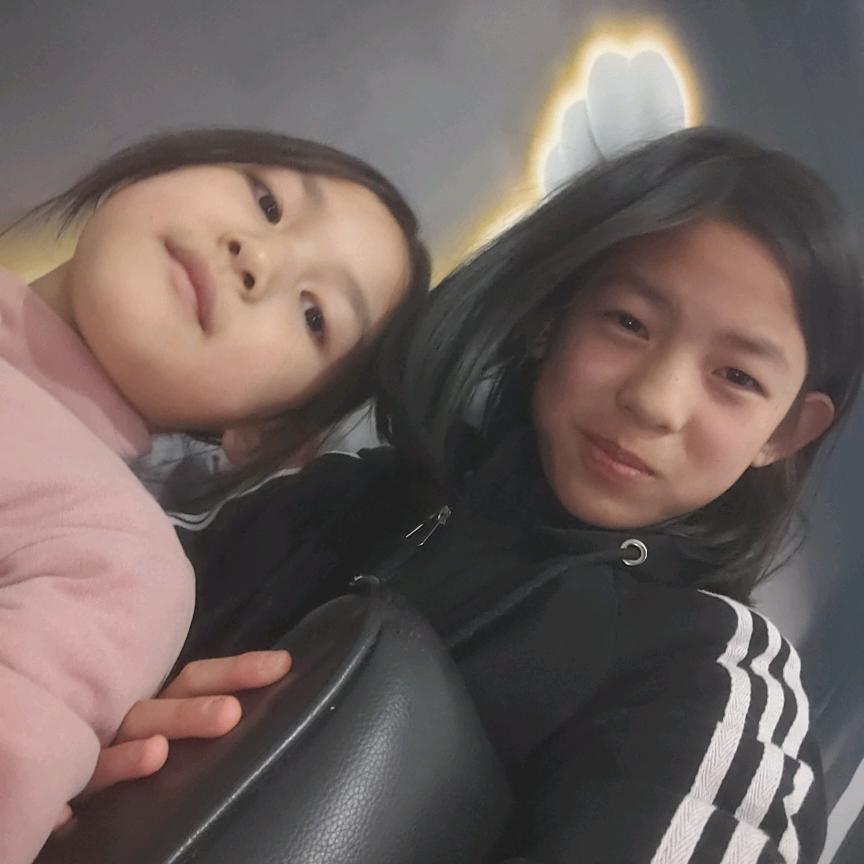 逗比姐妹花👯‍♀️