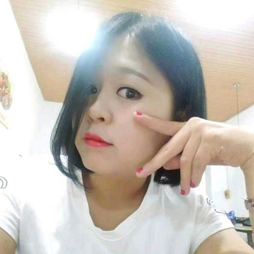 金凤爱小咪