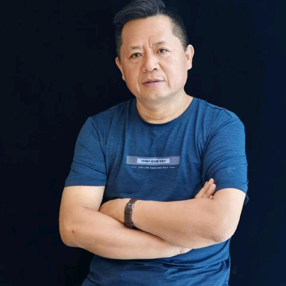 鄂尔多斯卖炭翁.