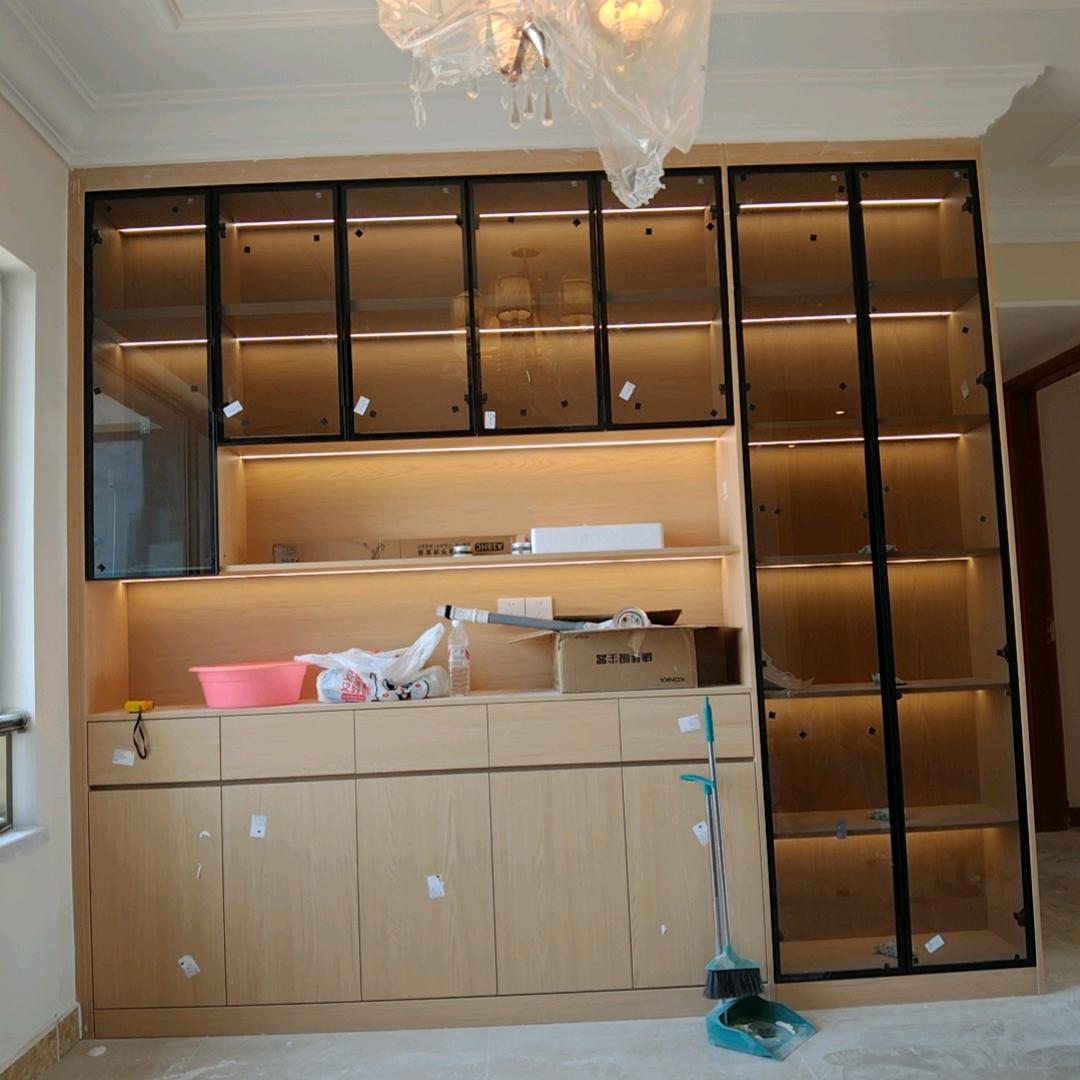 专业全屋定制，衣柜，鞋柜，电视柜，榻榻米