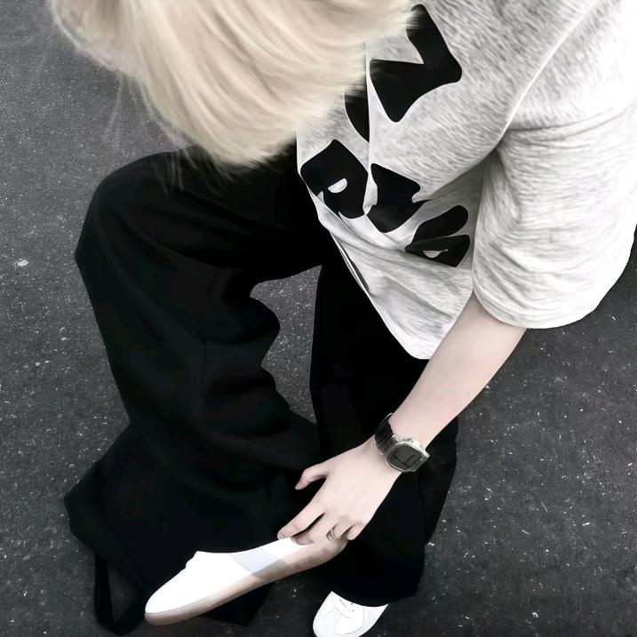 𝓛李情