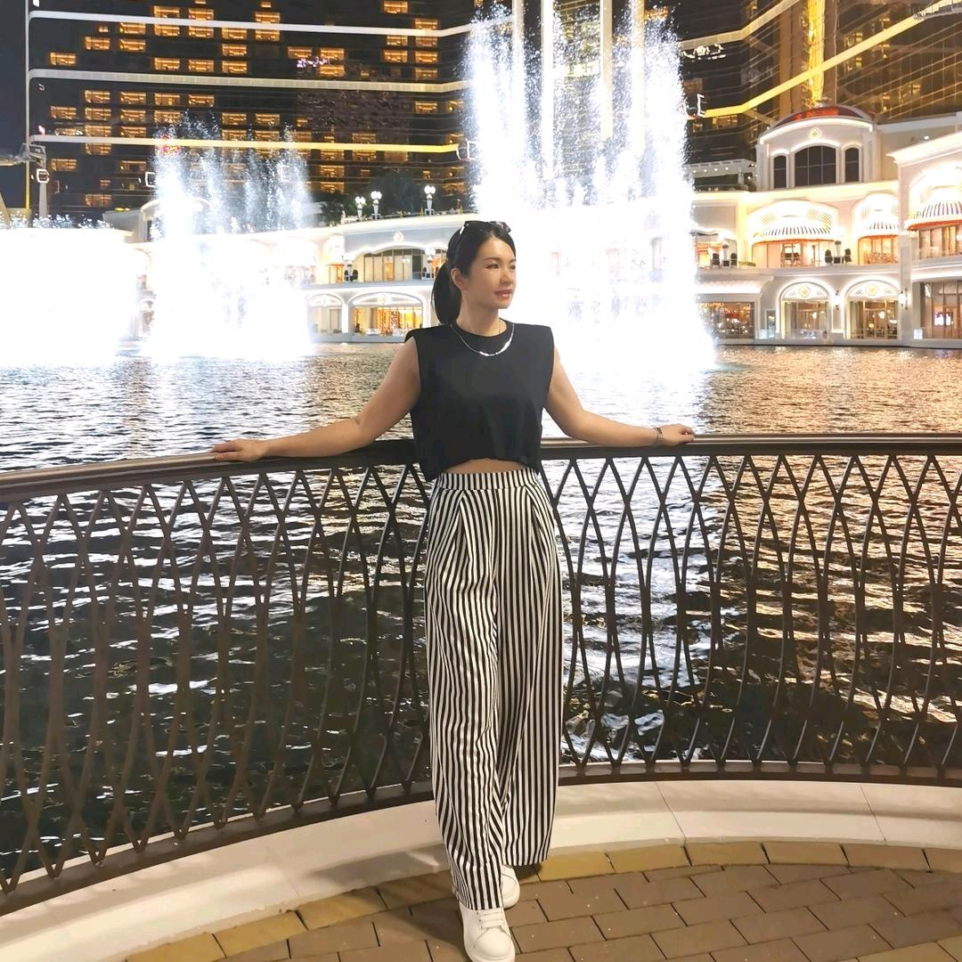 ღ᭄往事💞随风