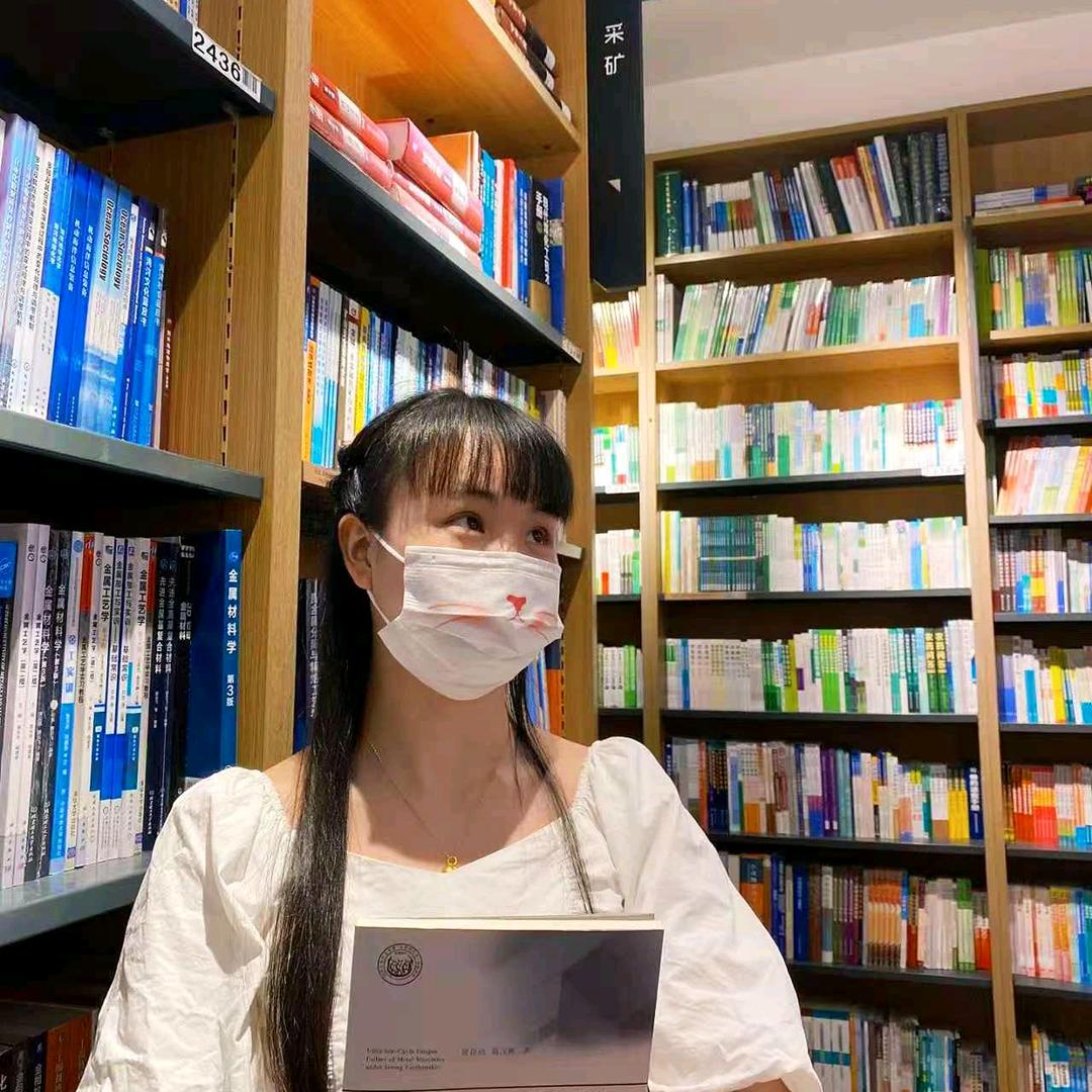 被广州博士欧志穗乱开中药治坏的女人