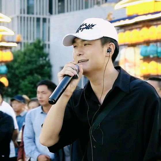云南大掌柜《全村唯一的希望》