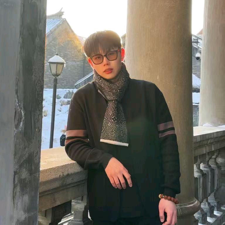 昊昊吃喝玩乐