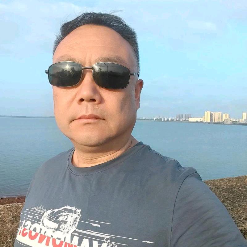 只给长得丑的评论
