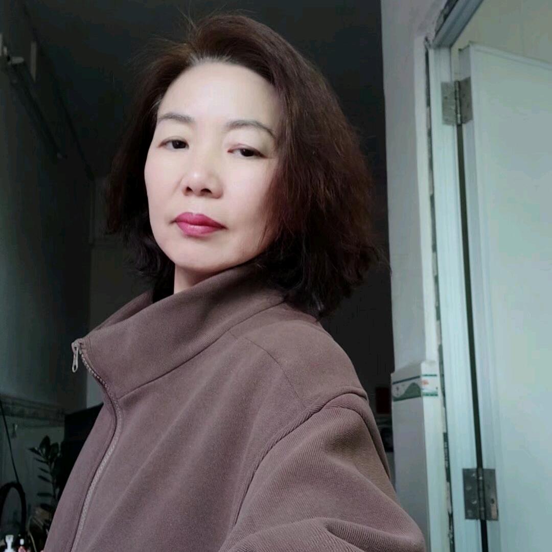 蓝蓝首播晚上21：10开播