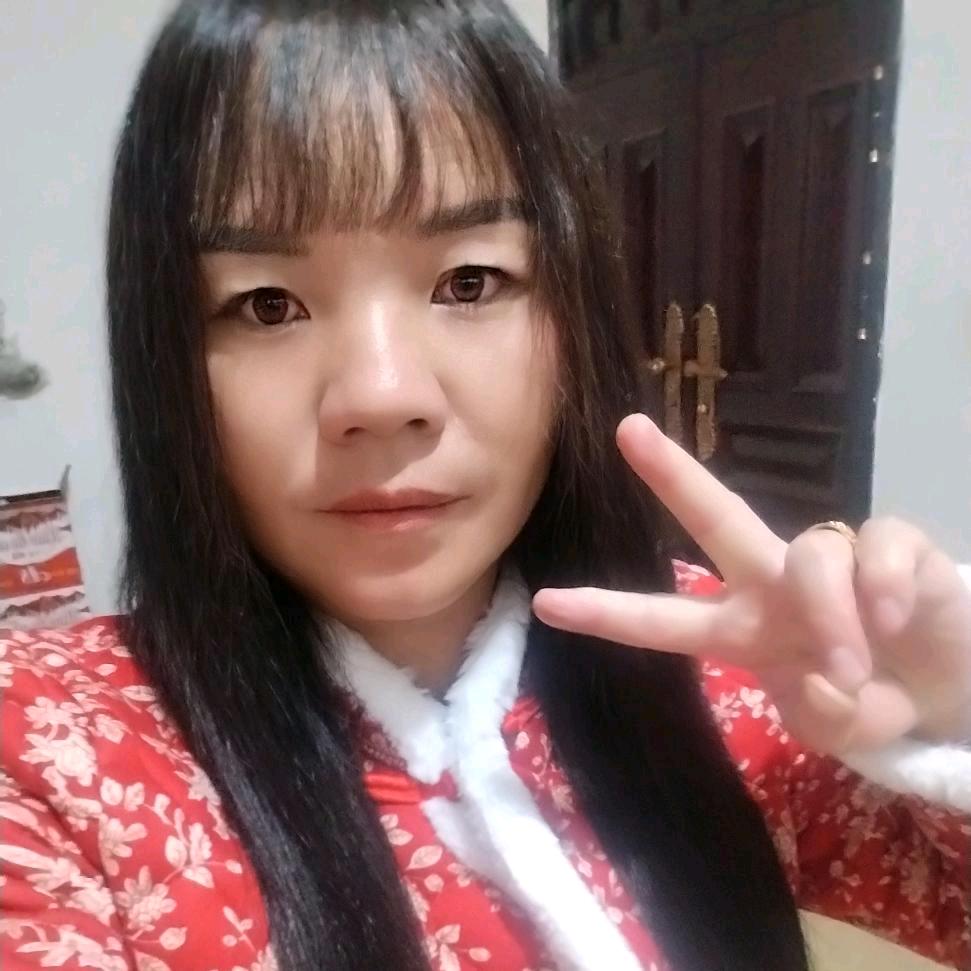 背后有故事。