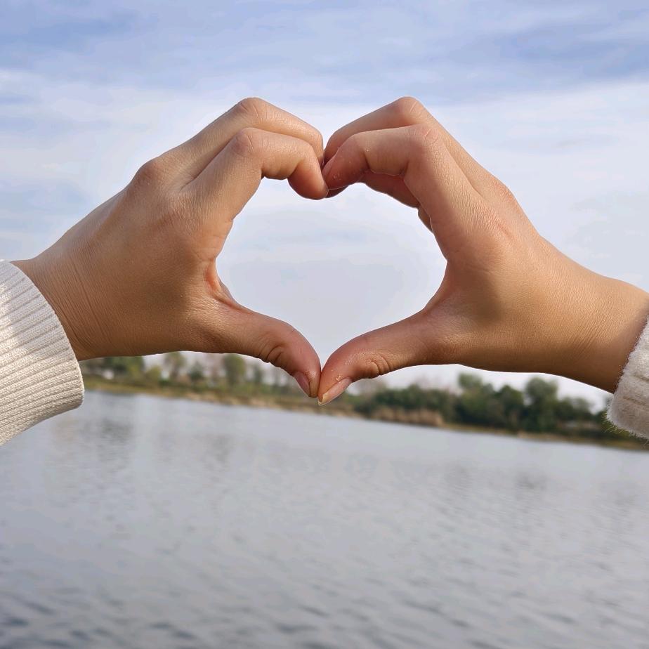 ꦿ：ღ᭄余生🍒安好💞