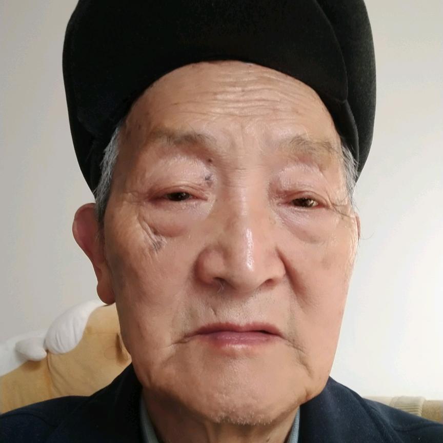 云进.