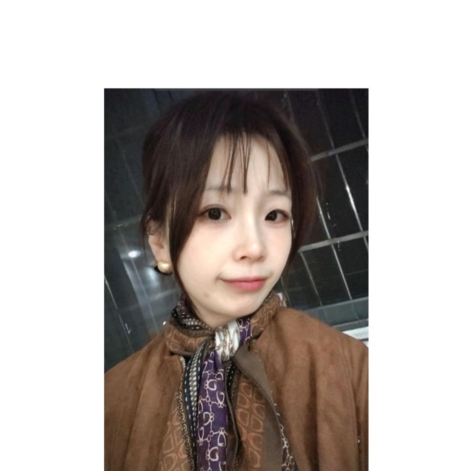 🌈5号楼的中年 少女CY🌈