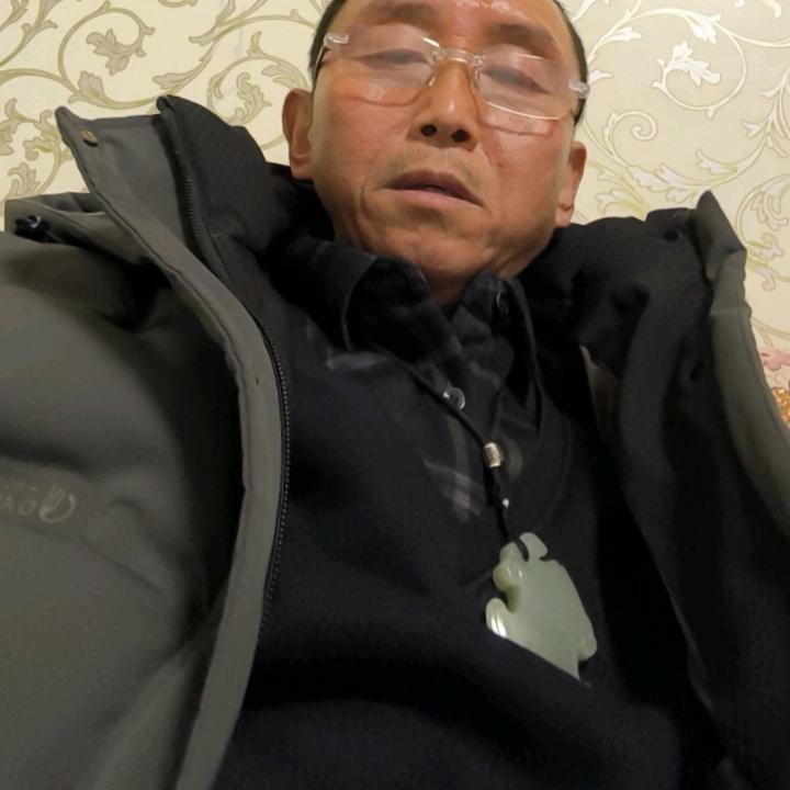 爱收藏老古董
