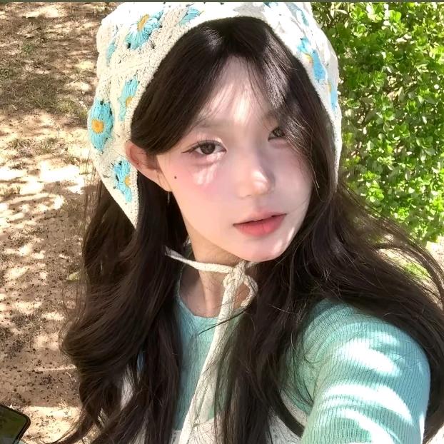 爱吃面包的小悦(★^O^★)