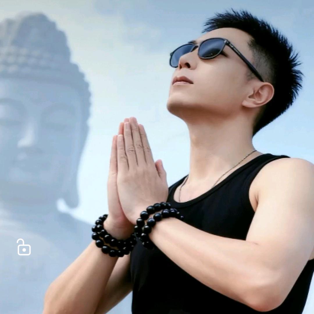 亮仔哥