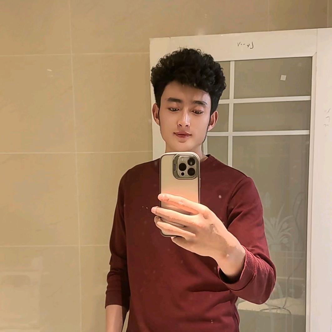 精神小伙🔥