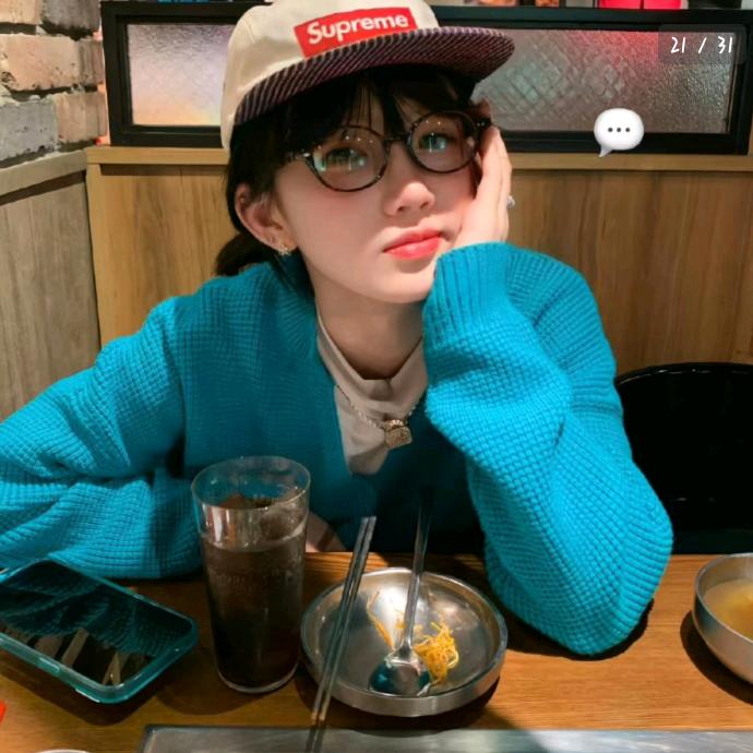 ʰᵉˡˡᵒ𝙠𝙞𝙩𝙩𝙮.❄️