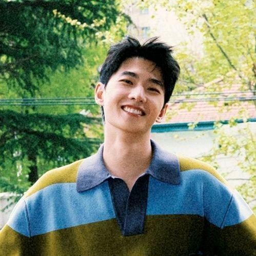 和杨洋一起干饭 !🐑