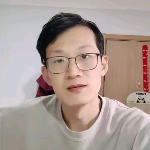 韩明辰（直播严选）