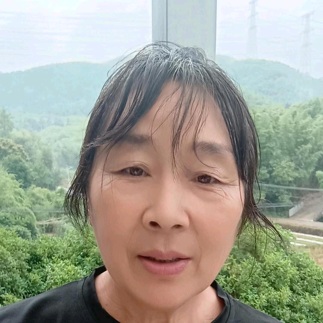 英英姐