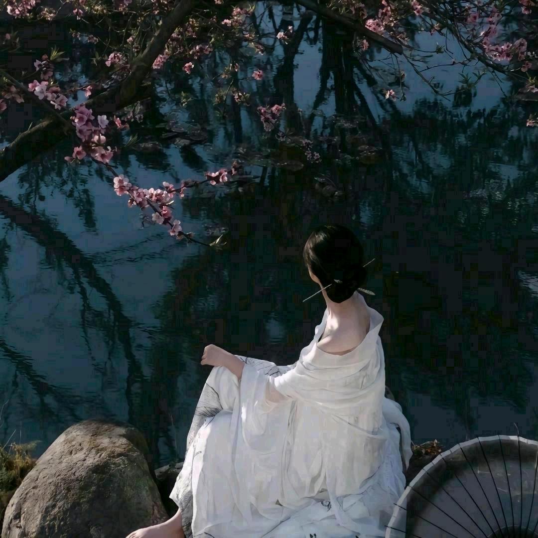 Ss.༦༧🌺༗༤༣