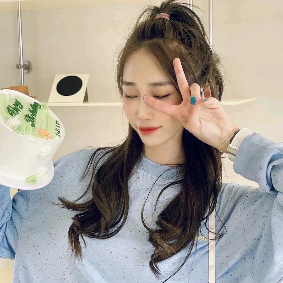 不理理（精选穿搭推荐）