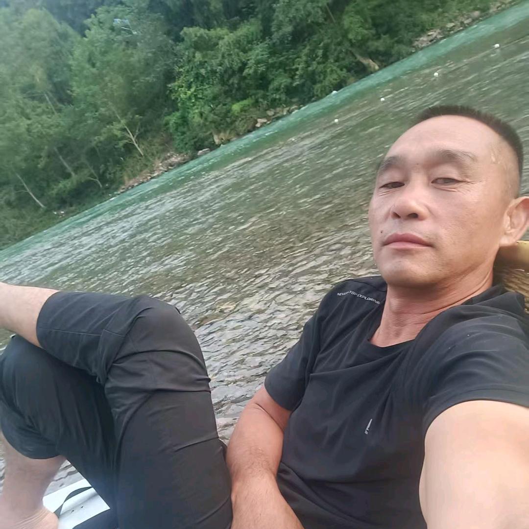 矿山黎哥下乡