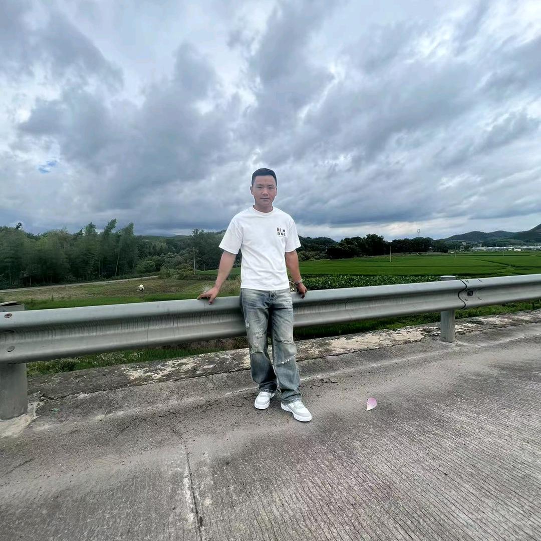 滇S云南小馆