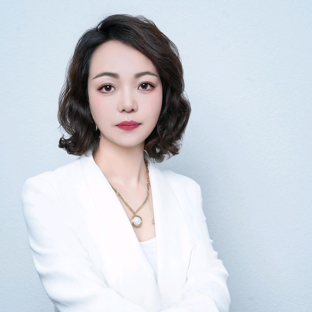 希洛缇移动调肤师芳芳