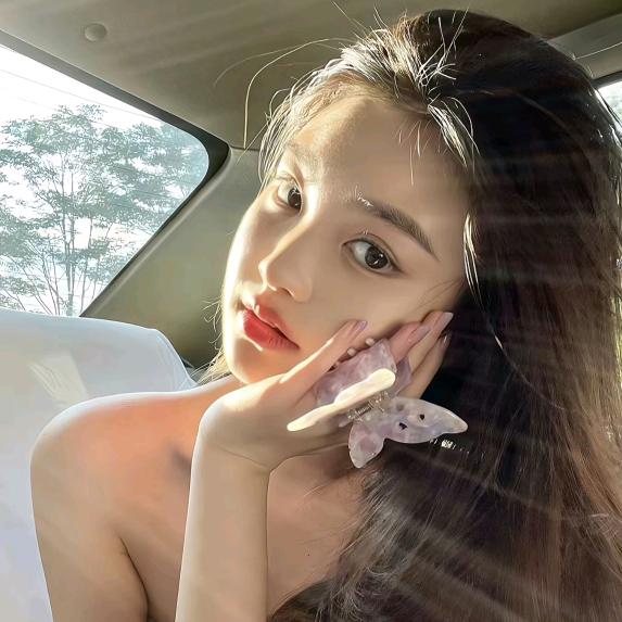 작은 오리 여자