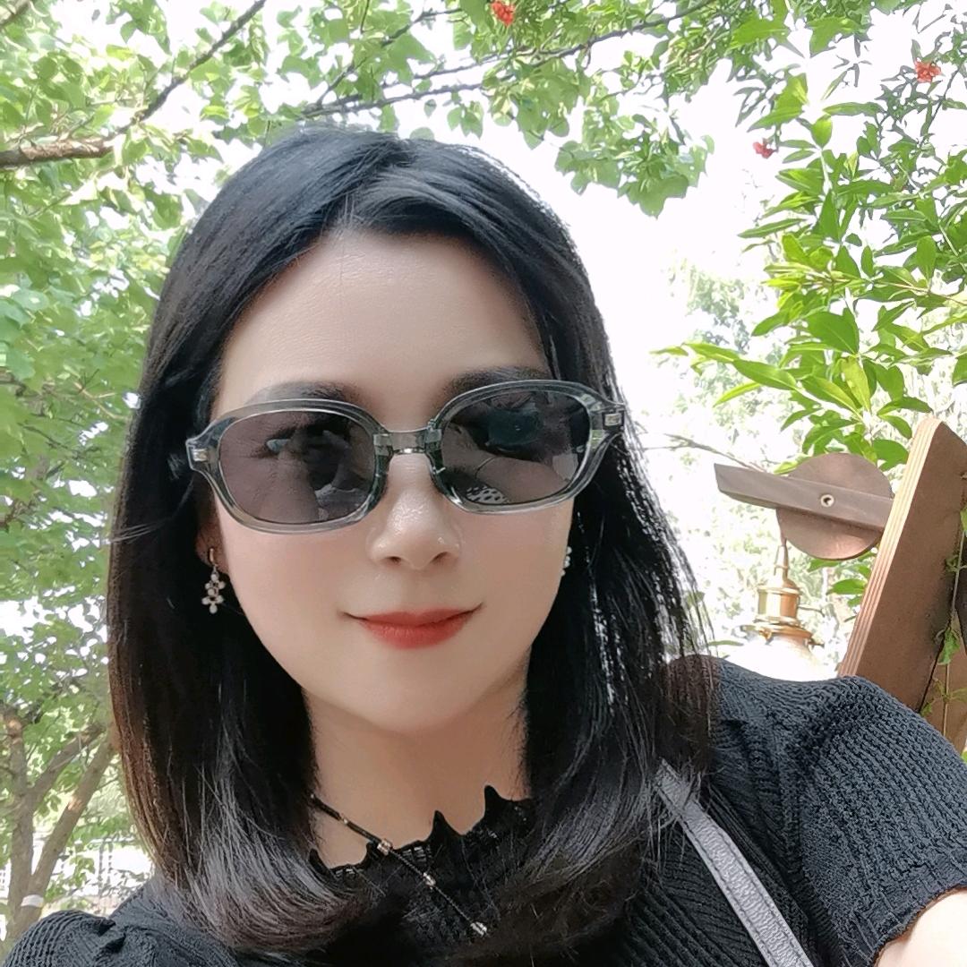 紫色风铃👒