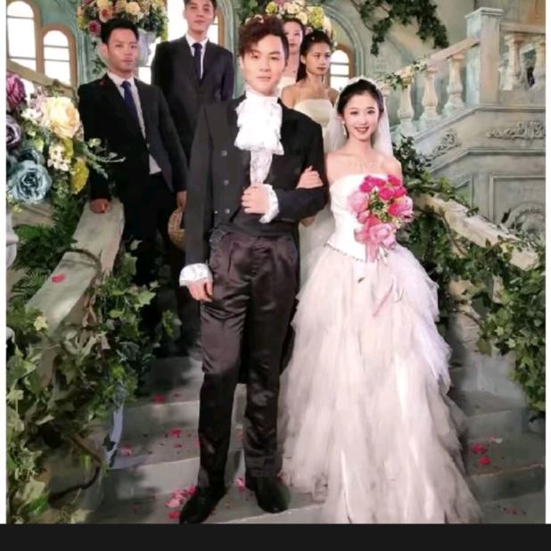 💫🇭🇰执笔改写幸运《石鼓華少》