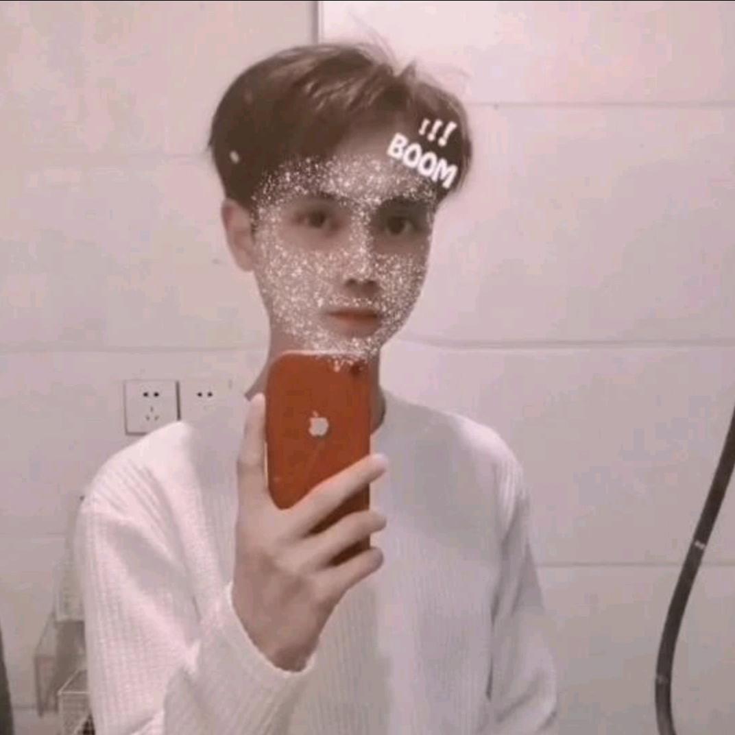 小刚.