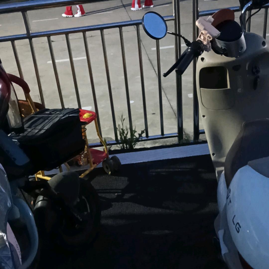 子亁