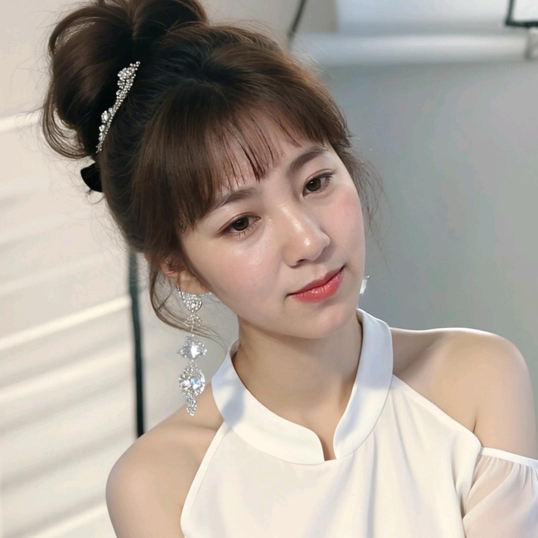 杨梅⌓‿⌓༄༊࿆