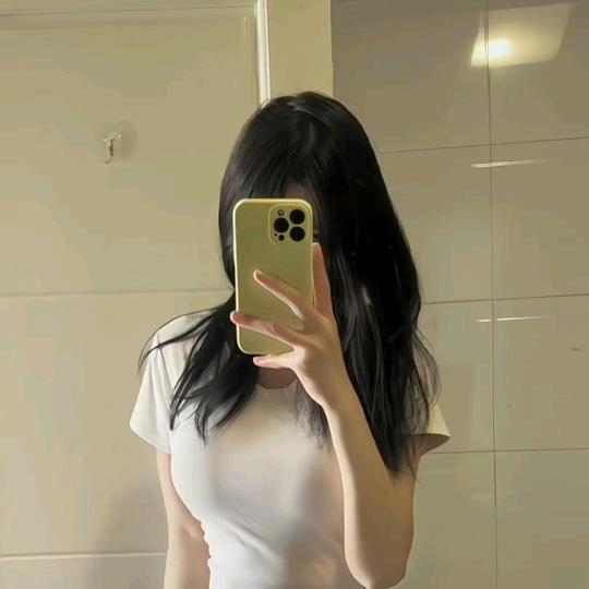 牛油果🥑 妍希