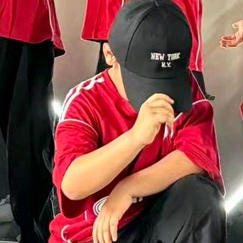 じ☆veོꦿ༄@凯旋歸萊灬