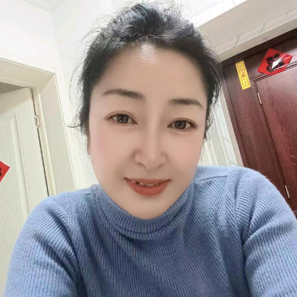 小酒窝燕子