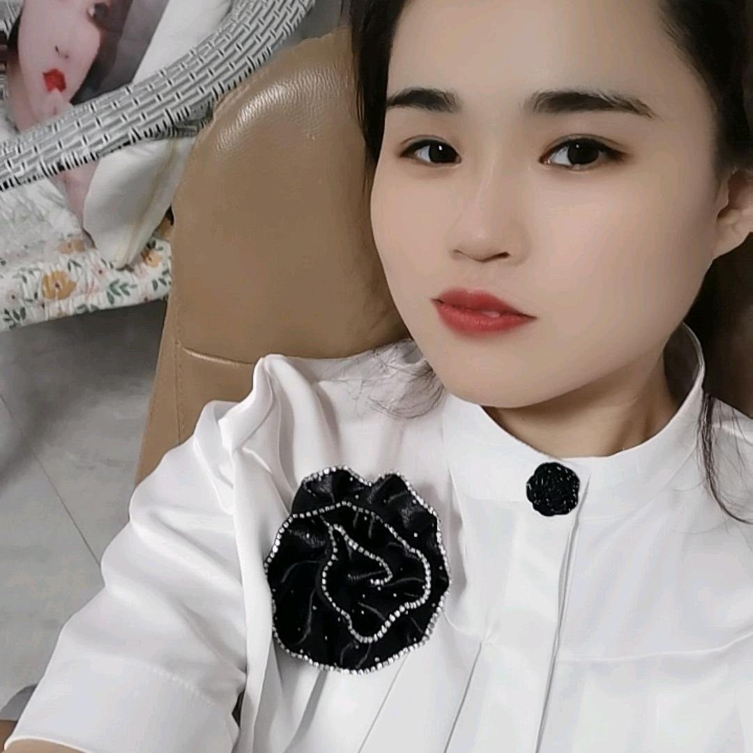 曲阳云卓石雕创意屋