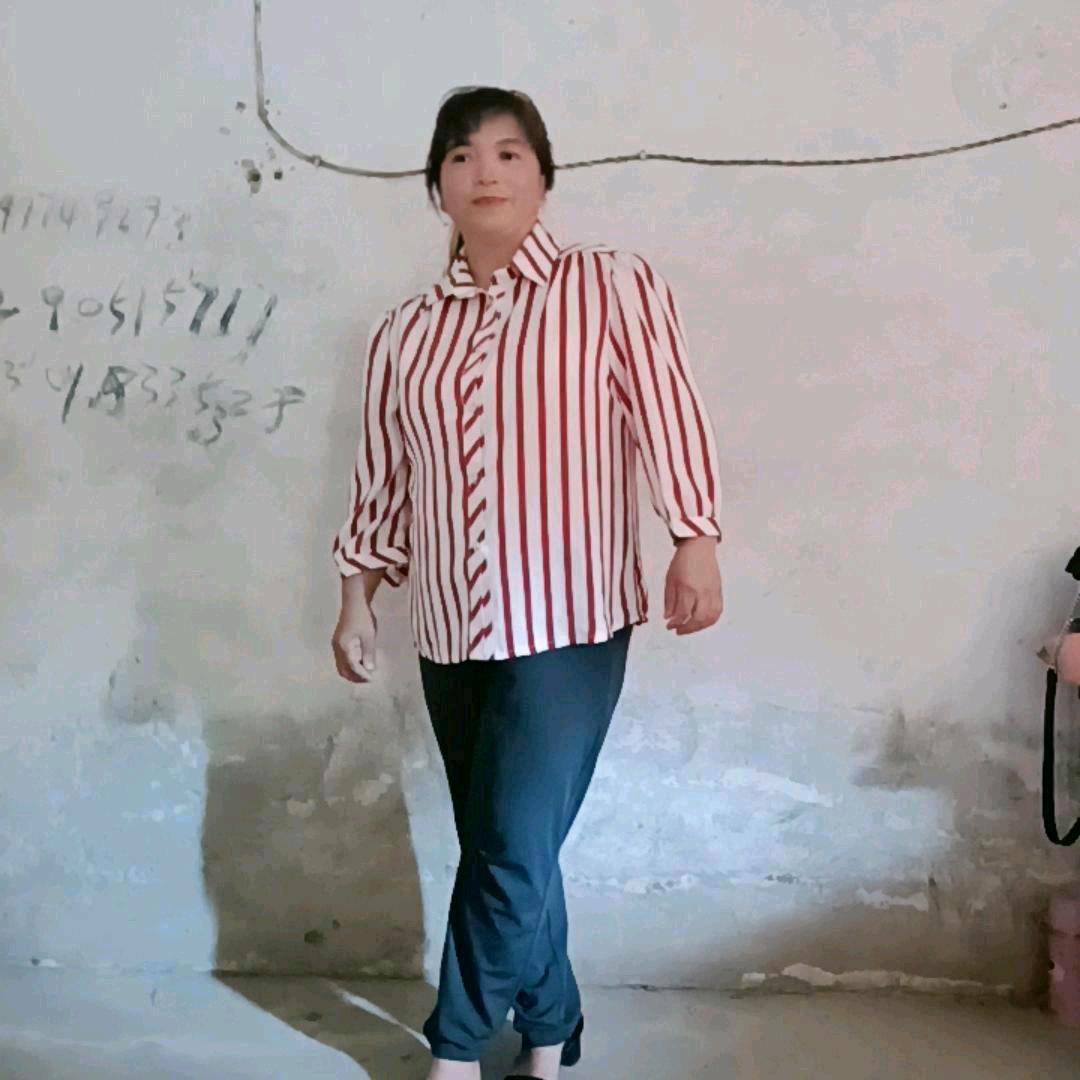 心里的苦说给谁？