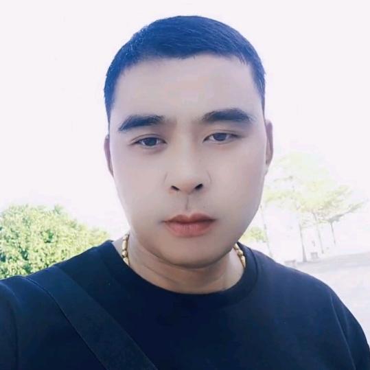 诚哥🎤🎤爱唱歌上午9点10分开直播