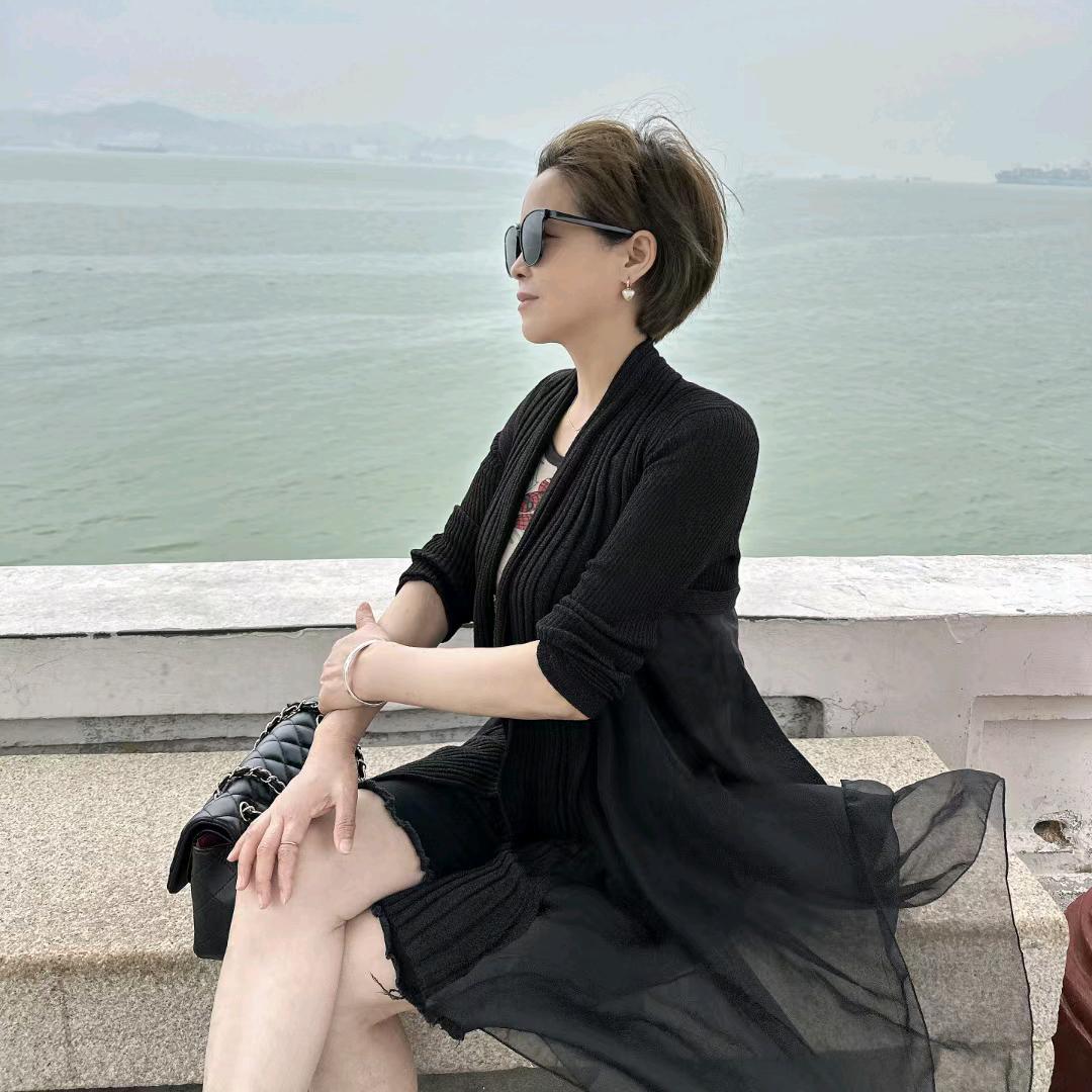 人品重如山良心比金贵。