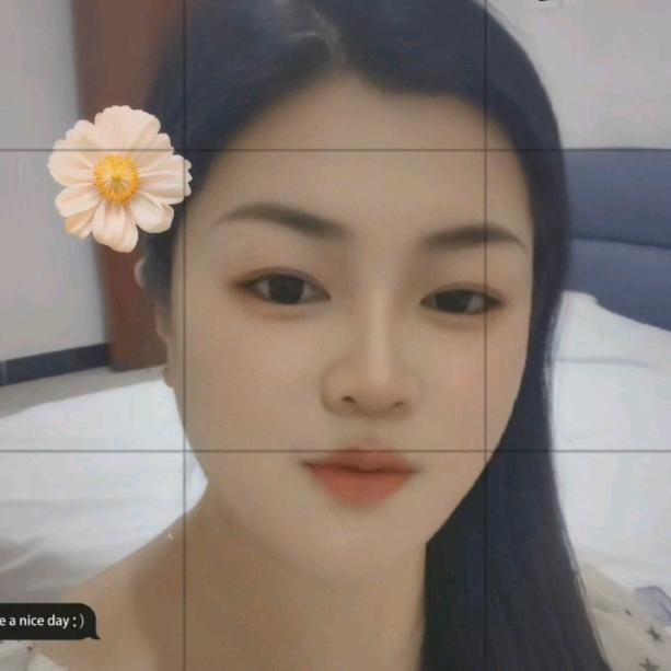 小苏苏🐬🍓🍎