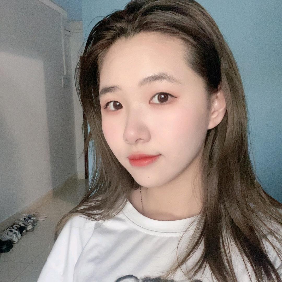 朱朱轻奢牛仔
