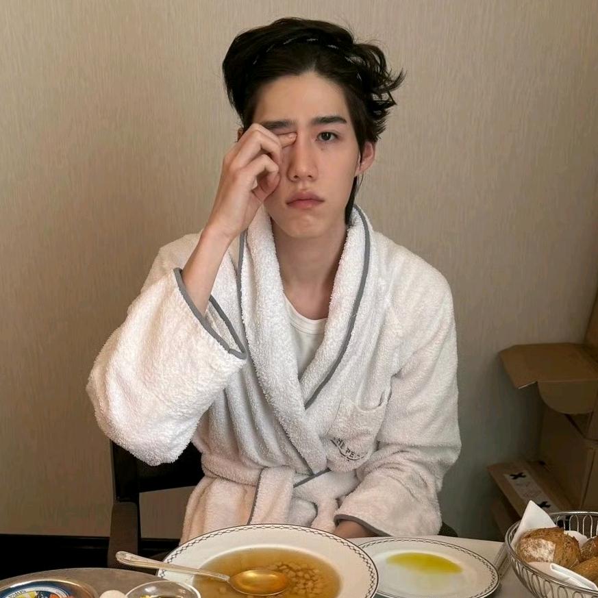 吃素不吃肉🌺
