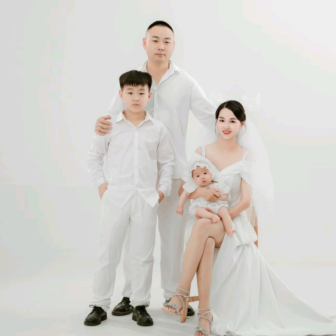 向生活比个耶《每天请开心》