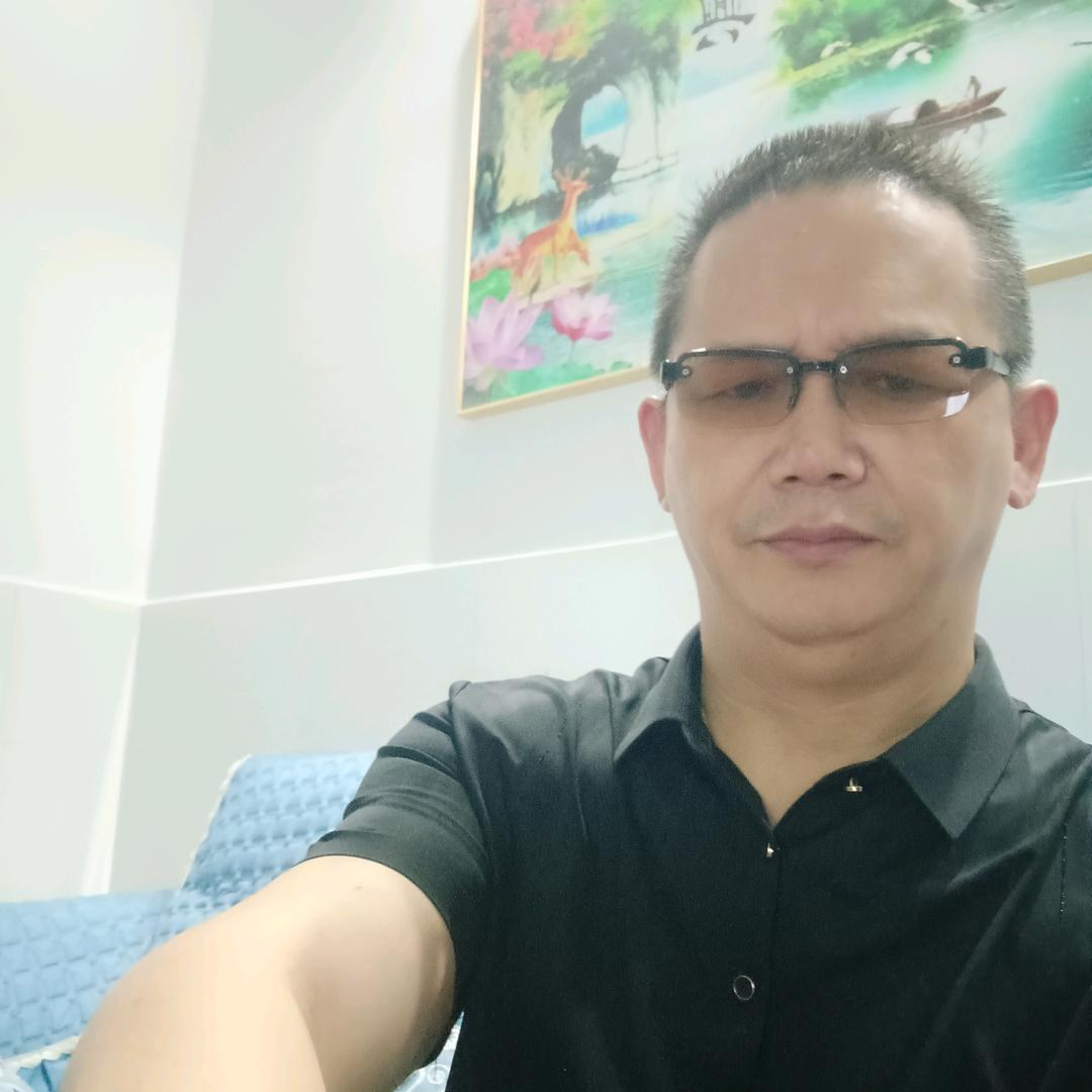 自己的命运自己主宰
