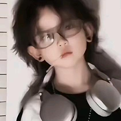 阿訢.Xin.